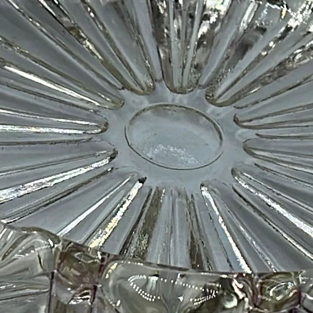 Vintage Hazel Atlas clear 1960’s nesting ashtray. - Picture 6 of 6